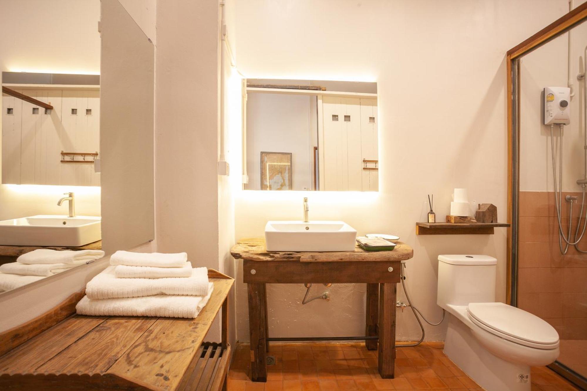 Mana Craft Stay Bangkok Buitenkant foto